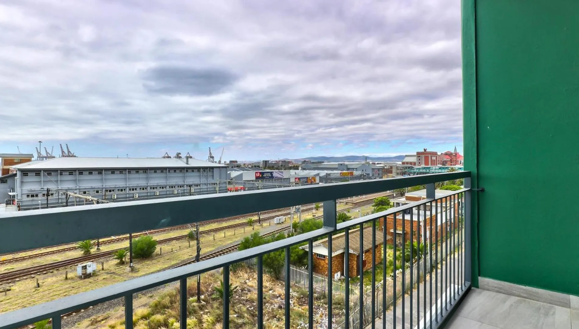 Historic Retreat In A Scenic Area Apartment Cape Town 0*,